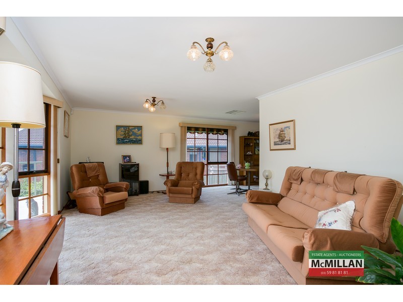 3 Crest Drive, Rosebud VIC 3939