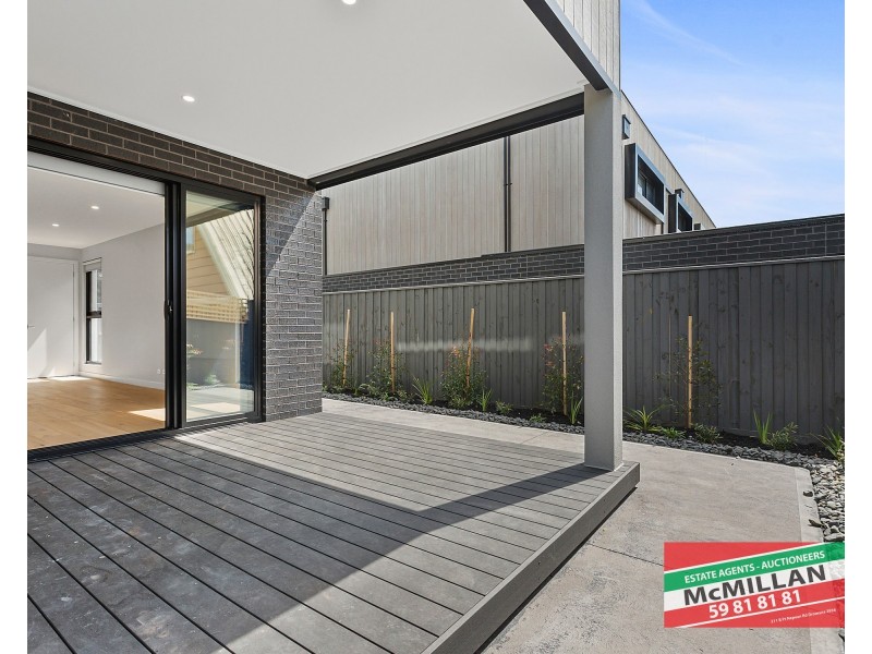 7 Grant Street, Dromana VIC 3936