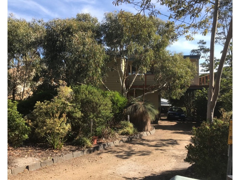 42 Murawa Drive, Rosebud VIC 3939