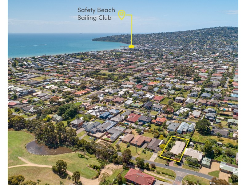 73 Pickings Road, Safety Beach VIC 3936