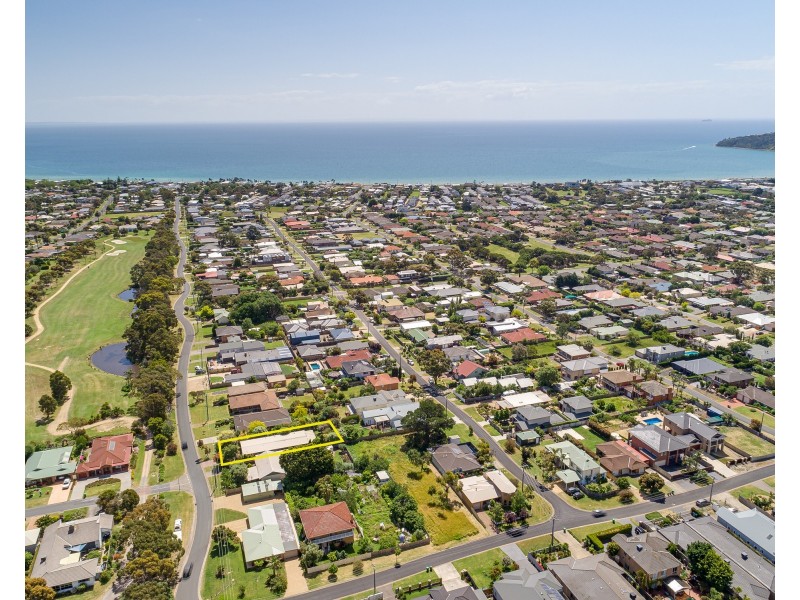 73 Pickings Road, Safety Beach VIC 3936