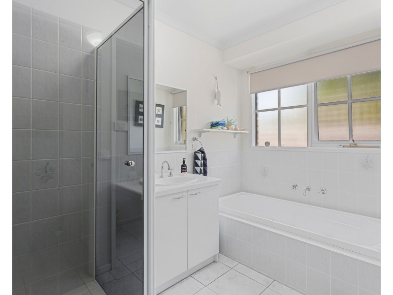 73 Pickings Road, Safety Beach VIC 3936