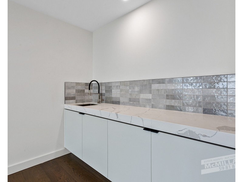 42 Elizabeth Drive, Rosebud VIC 3939