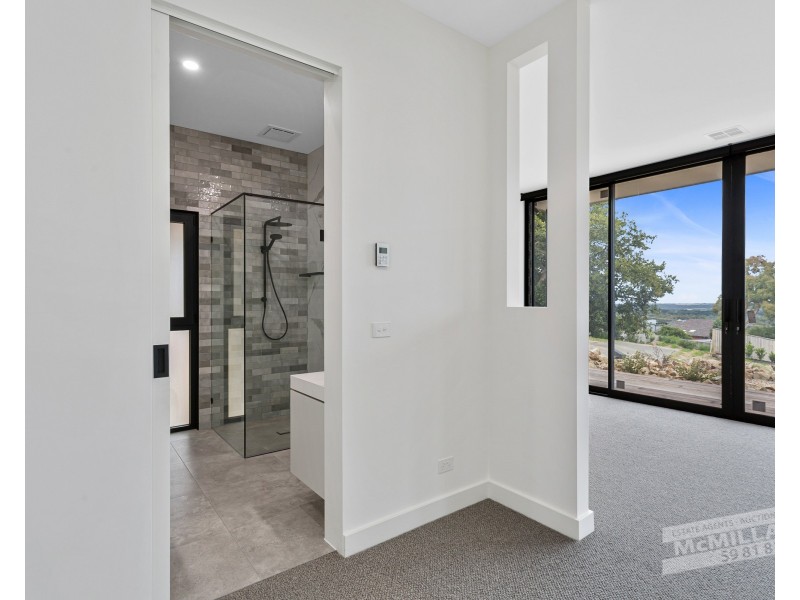 42 Elizabeth Drive, Rosebud VIC 3939