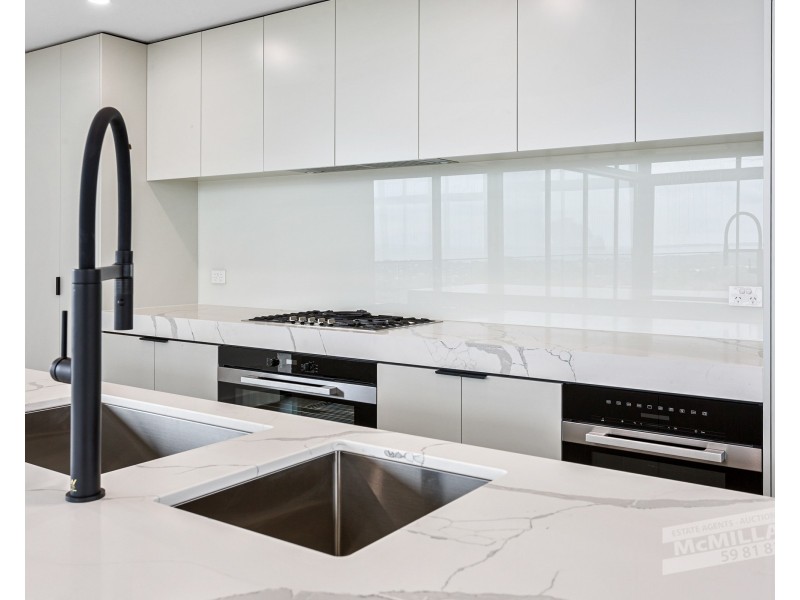 42 Elizabeth Drive, Rosebud VIC 3939