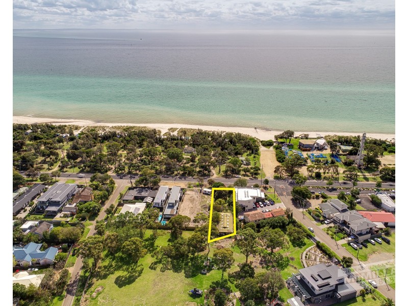 697 Point Nepean Road, Mccrae VIC 3938