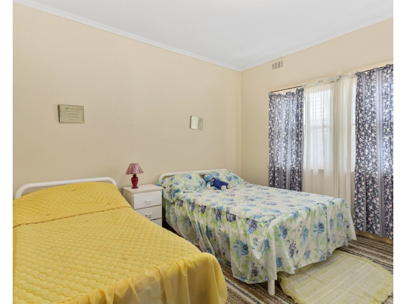 24 Cass Street, Rosebud VIC 3939