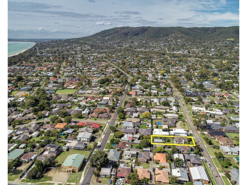 24 Cass Street, Rosebud VIC 3939