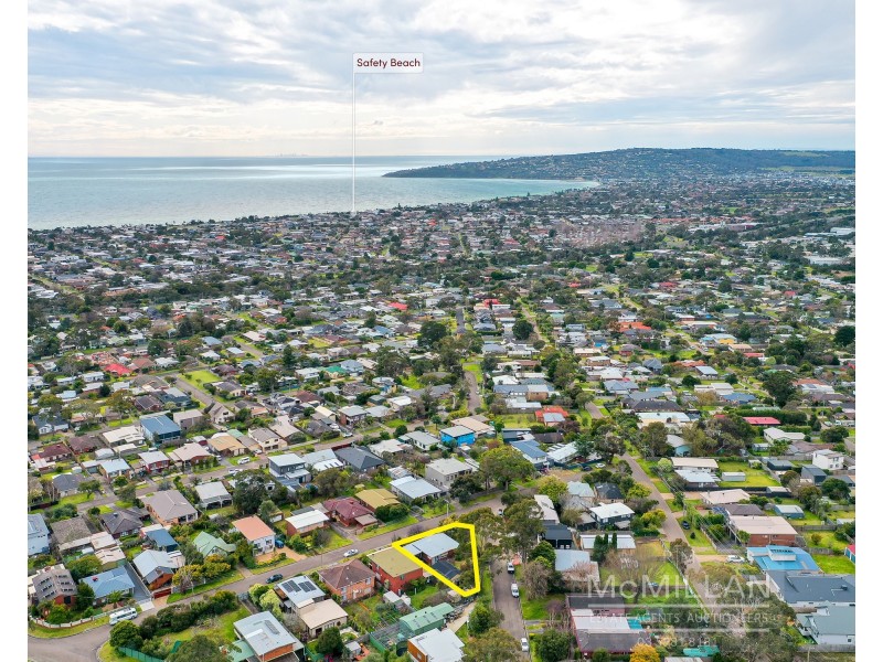 1 Dahlia Street, Dromana VIC 3936
