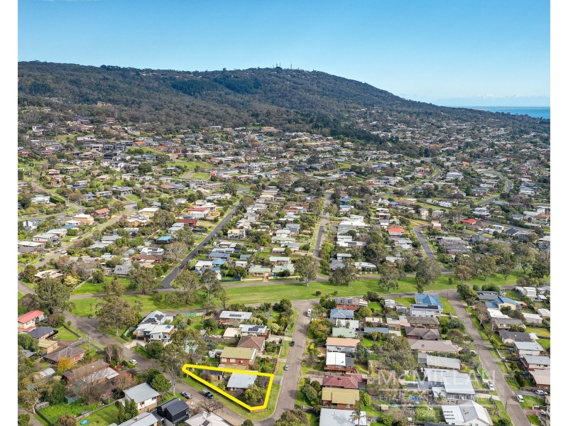 1 Dahlia Street, Dromana VIC 3936