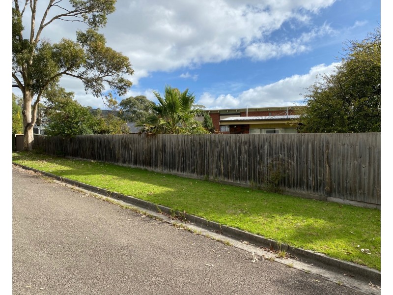 1 Dahlia Street, Dromana VIC 3936