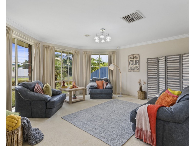 41 Tonkin Street, Safety Beach VIC 3936