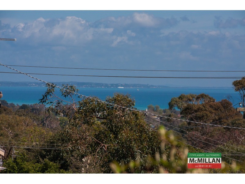 9 Murray Street, Mccrae VIC 3938