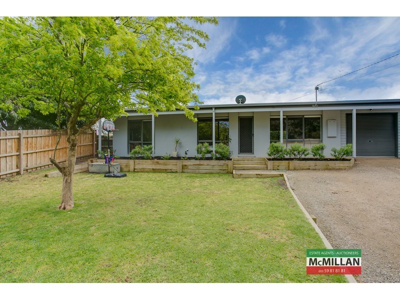 28 Cleeland Crt, Rosebud VIC 3939