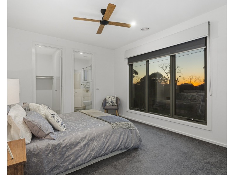 1/169 Bayview Road, Mccrae VIC 3938