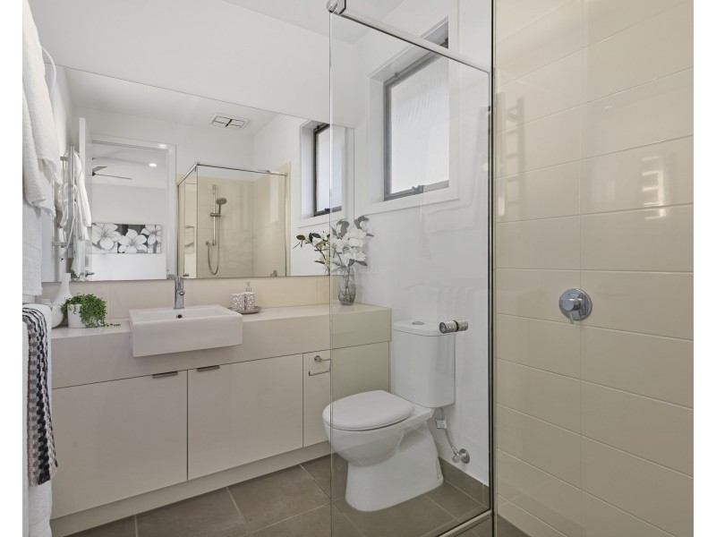 1/169 Bayview Road, Mccrae VIC 3938