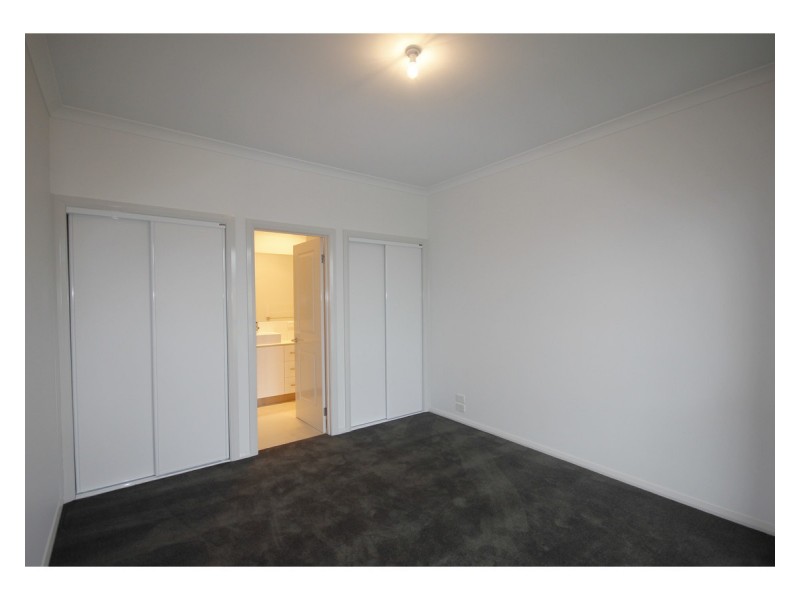 1/1-3 Como Court, Dromana VIC 3936