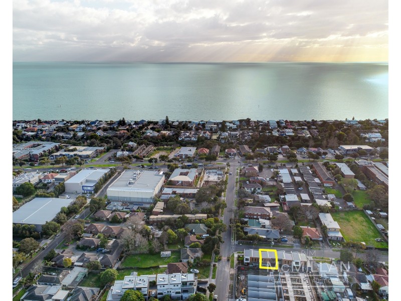 2/C Bragge Street, Frankston VIC 3199