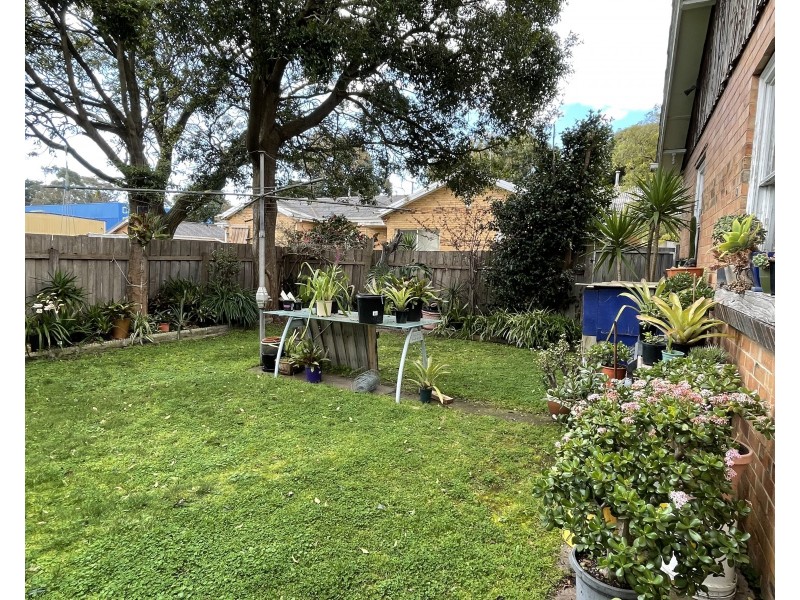 8 McCombe Street, Rosebud VIC 3939