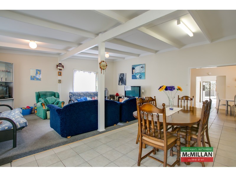 26 Foothills Avenue, Mccrae VIC 3938