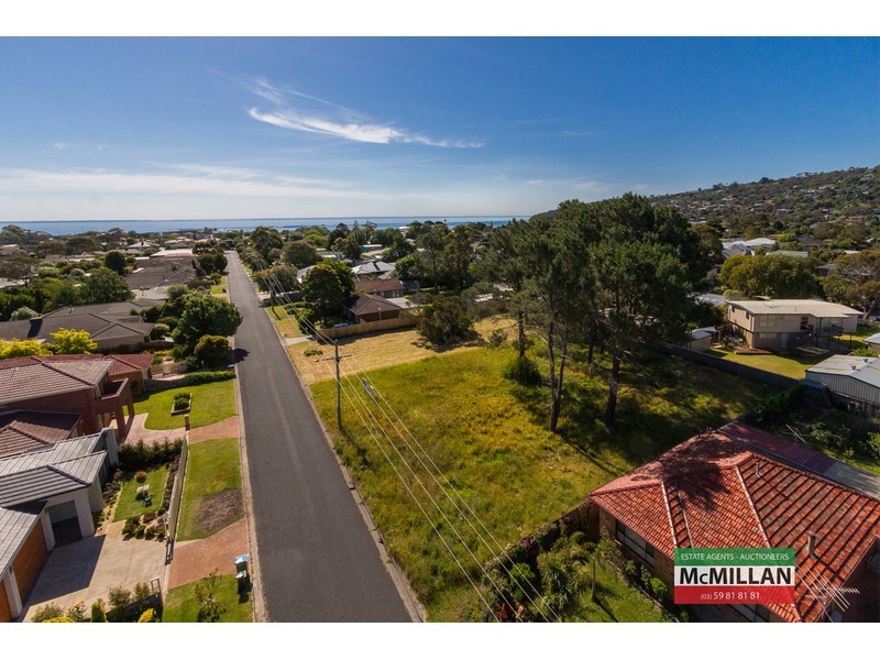 25 Patterson Street, Safety Beach VIC 3936