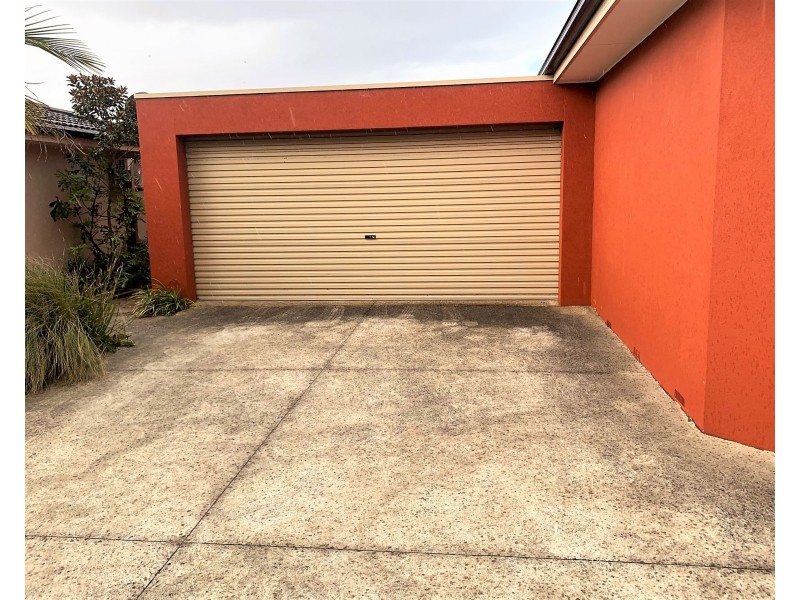 3/215 Dromana Parade, Safety Beach VIC 3936