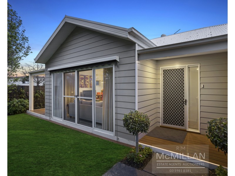 7 Centella Street, Dromana VIC 3936