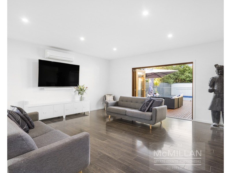 24 Sunningdale Road, Rosebud VIC 3939
