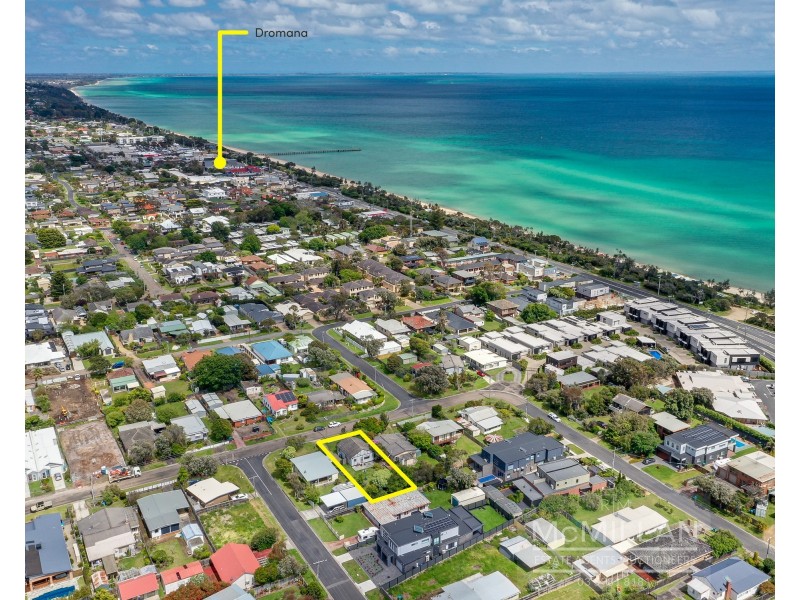 7 Karadoc Street, Dromana VIC 3936