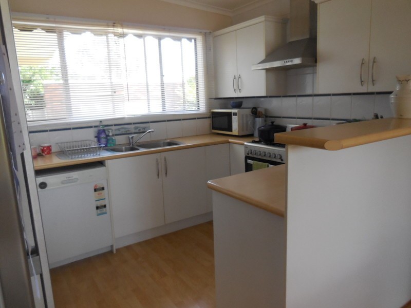 34 Olympic Parade, Dromana VIC 3936