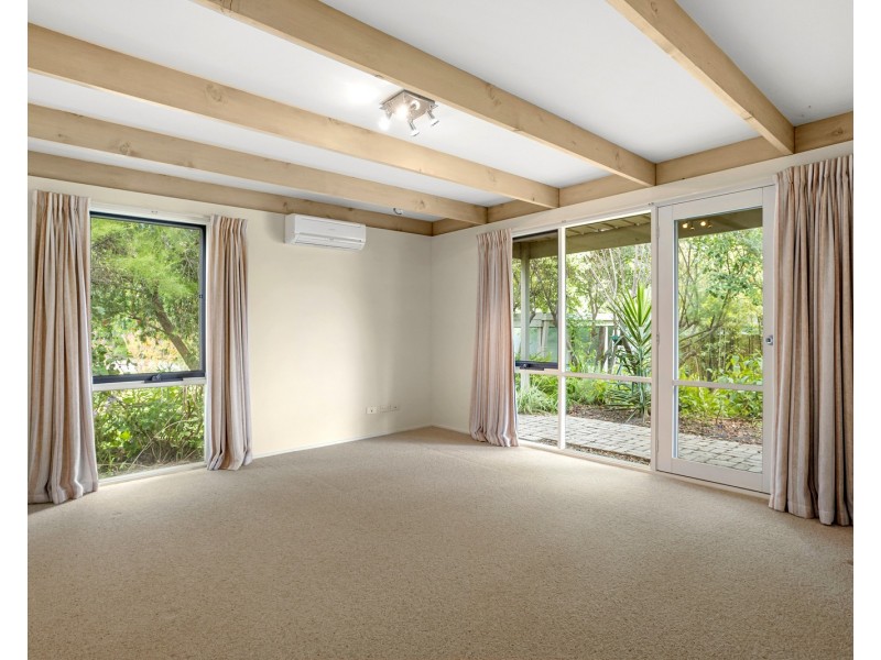 25 The Avenue, Mccrae VIC 3938