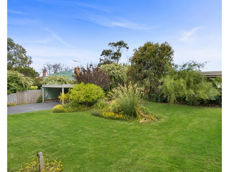 25 The Avenue, Mccrae VIC 3938