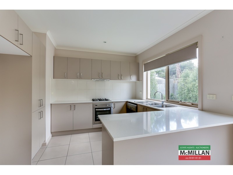 3/2 Phillip Street, Rosebud VIC 3939