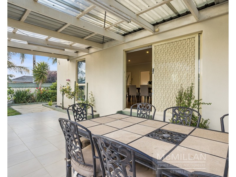 2a Walter Street, Safety Beach VIC 3936