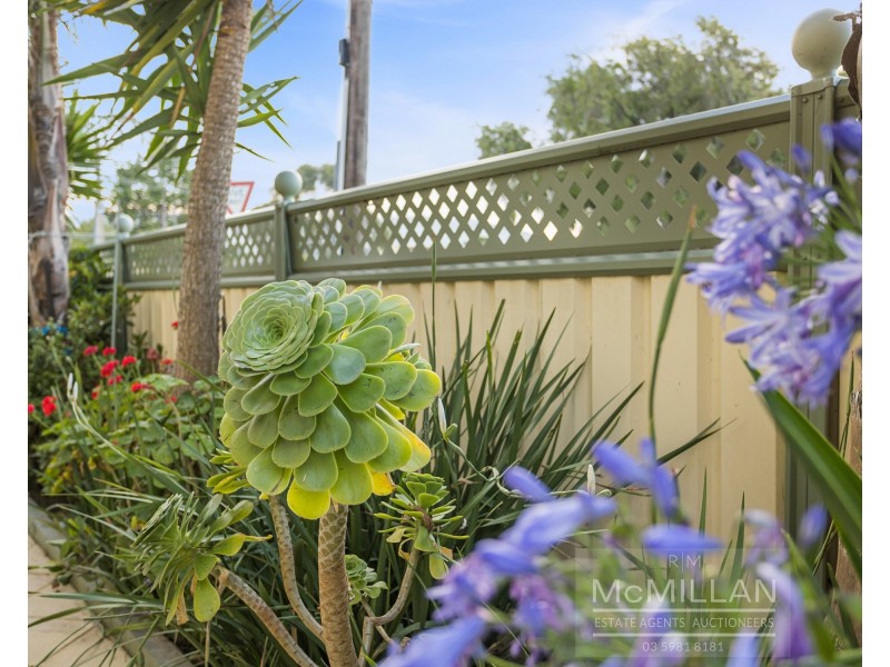 2a Walter Street, Safety Beach VIC 3936