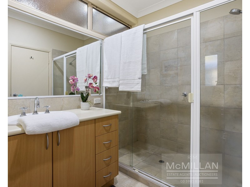 8 Drury Lane, Dromana VIC 3936