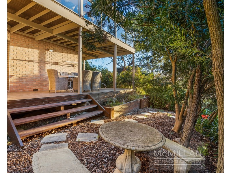 8 Drury Lane, Dromana VIC 3936