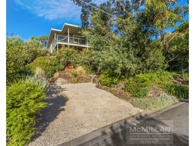 8 Drury Lane, Dromana VIC 3936