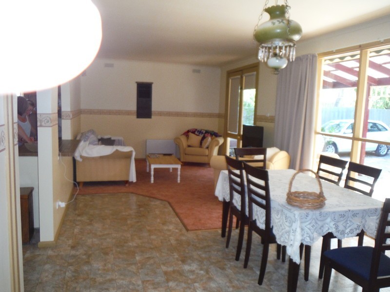 27 Avalon Drive, Rosebud VIC 3939