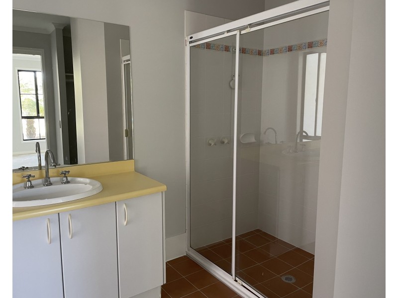 18 Dusky Drive, Safety Beach VIC 3936