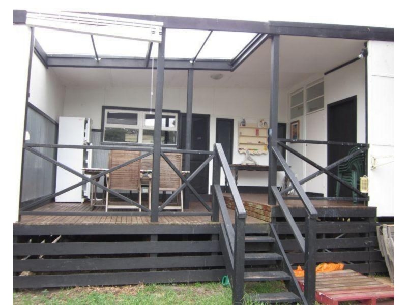 69 Fourth Avenue, Rosebud VIC 3939