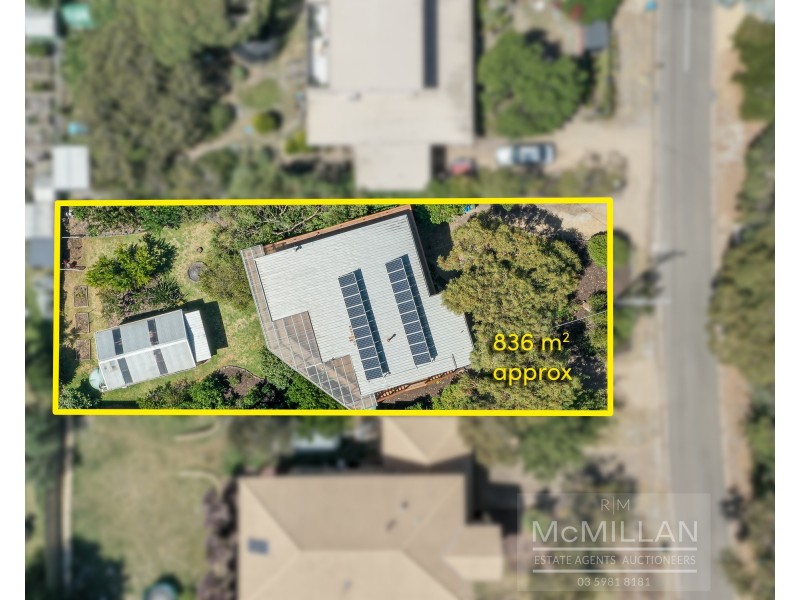 42 Murawa Drive, Rosebud VIC 3939