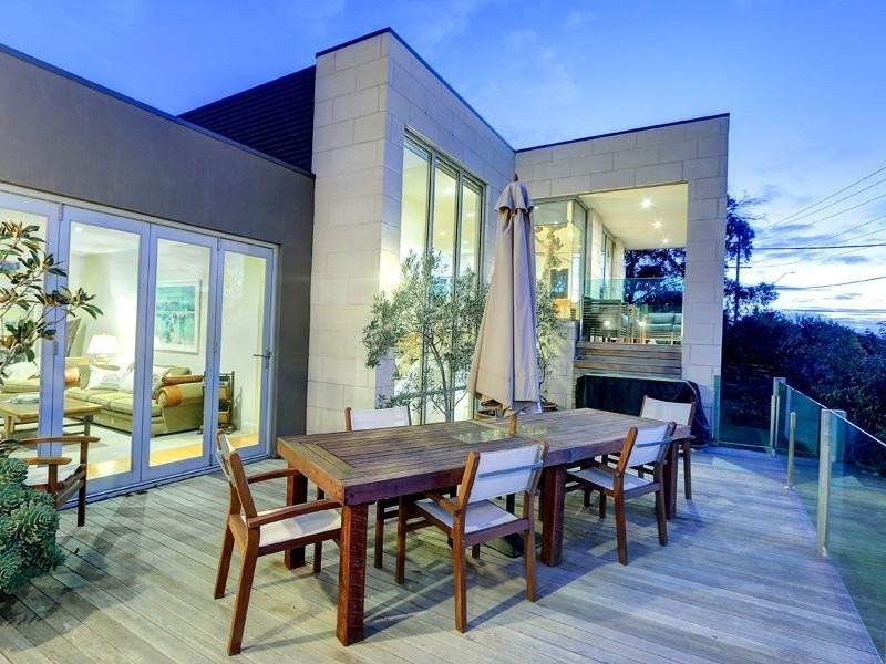 2 The Boulevard, Mccrae VIC 3938