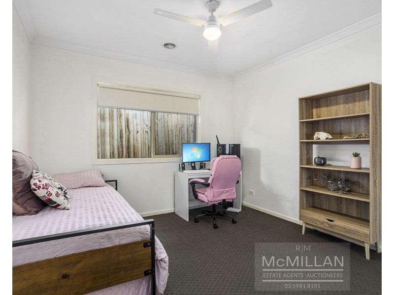 13 Sunningdale Road, Rosebud VIC 3939