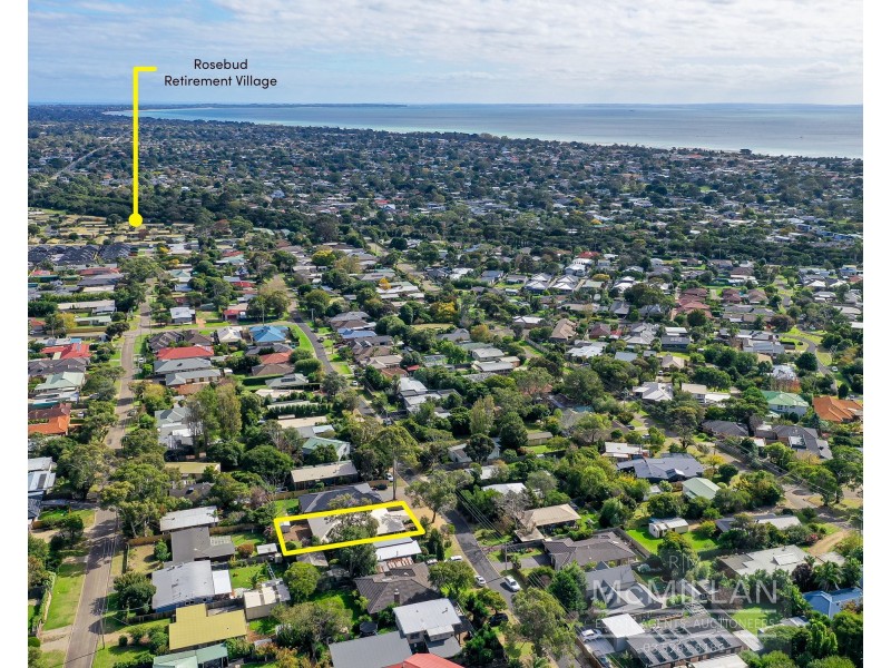 13 Sunningdale Road, Rosebud VIC 3939