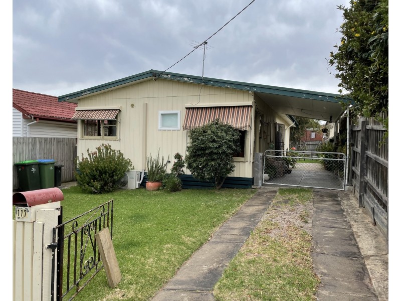 117 Sixth Avenue, Rosebud VIC 3939