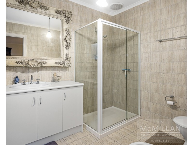 29 Pickings Road, Safety Beach VIC 3936