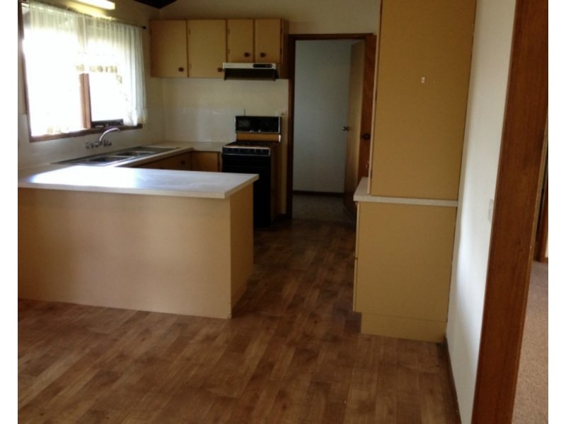 37 Davies Street, Safety Beach VIC 3936