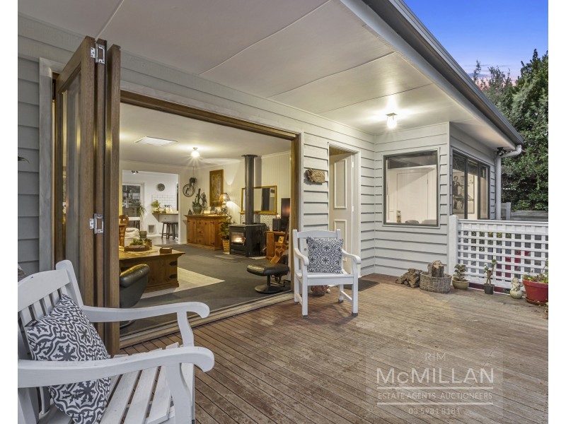 26 Nalong Street, Rye VIC 3941