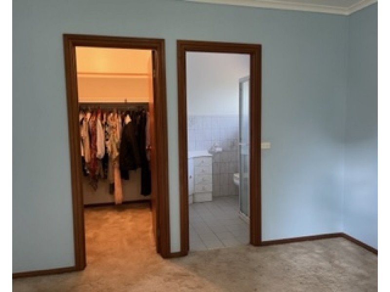 7 Sunhill Avenue, Mccrae VIC 3938